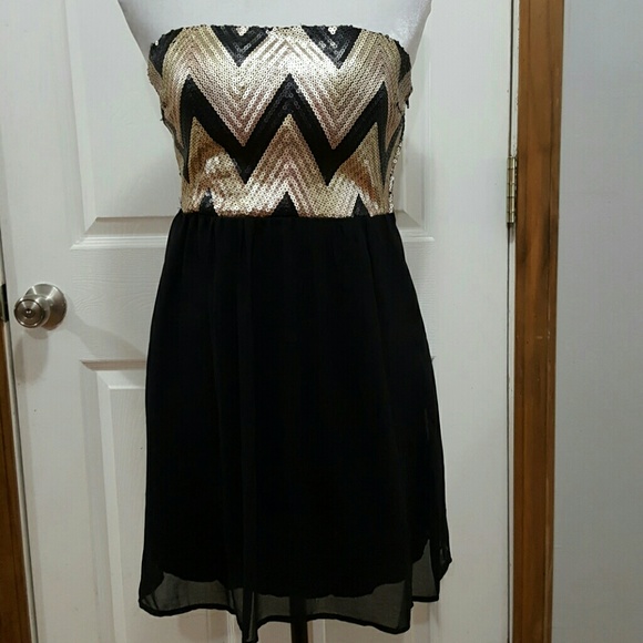 My Michelle Dresses & Skirts - My Michelle Chevron Sequence Strapless Dress 9